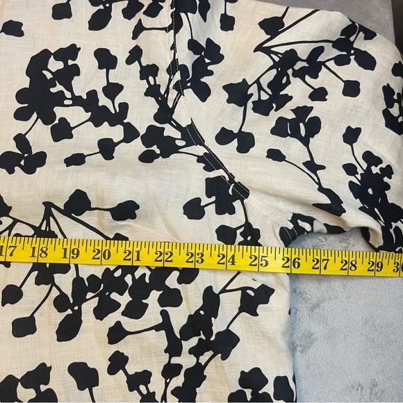 Lily Stanhope Black and White 3/4 Bell Sleeve Blouse - Picture 6 of 8